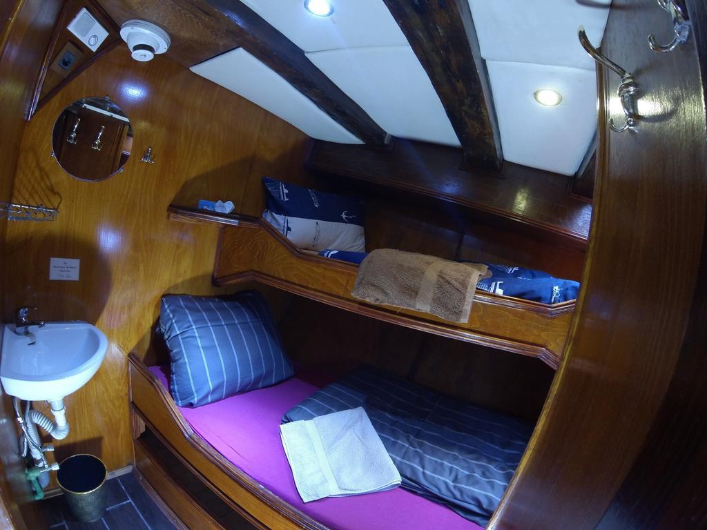 Hotel Boat Ms Cutty Jean Sliema Habitación foto